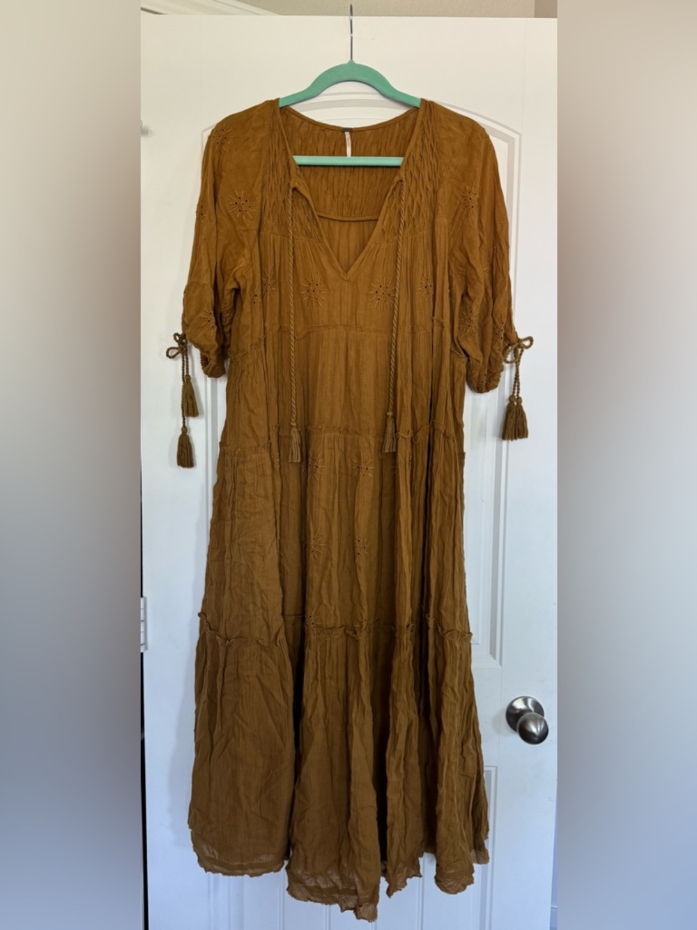 Free People Celestial Skies Tuscan Fields Midi Dress Cotton Bohemian Tiered M - Picture 3 of 9